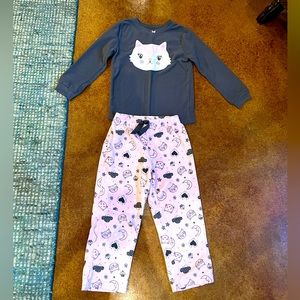 Girls carters cat PJs
